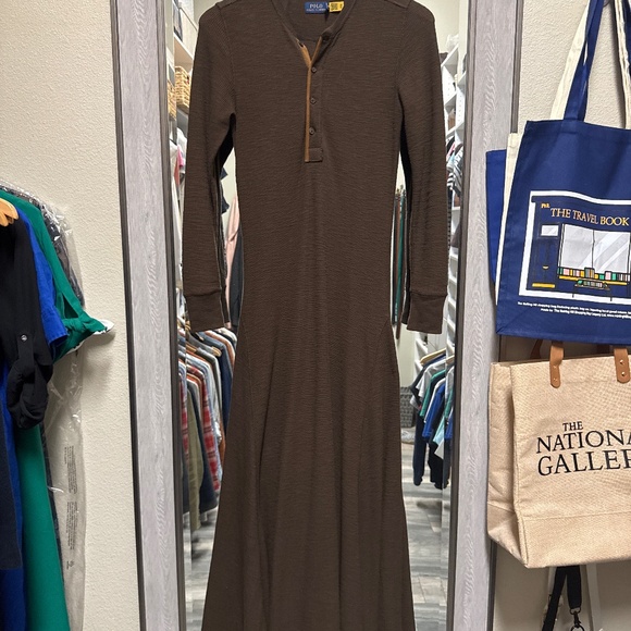 Dark Brown Dress - Picture 1 of 4